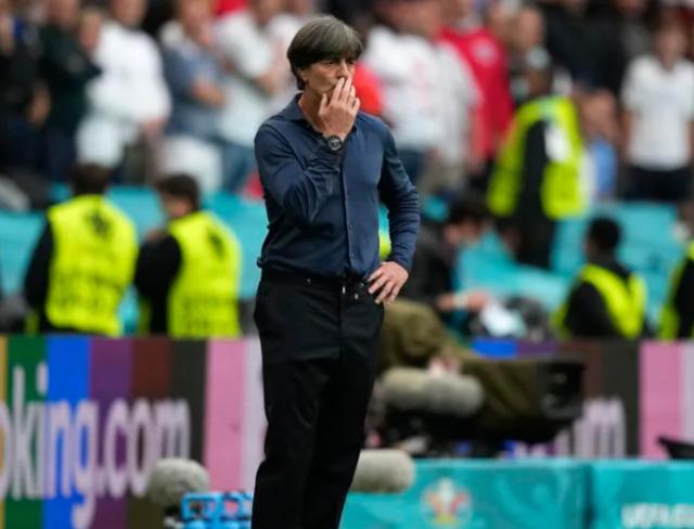 世界杯客户端升级-勒夫谢幕战以作死告别 德国队保守到极致输球不冤